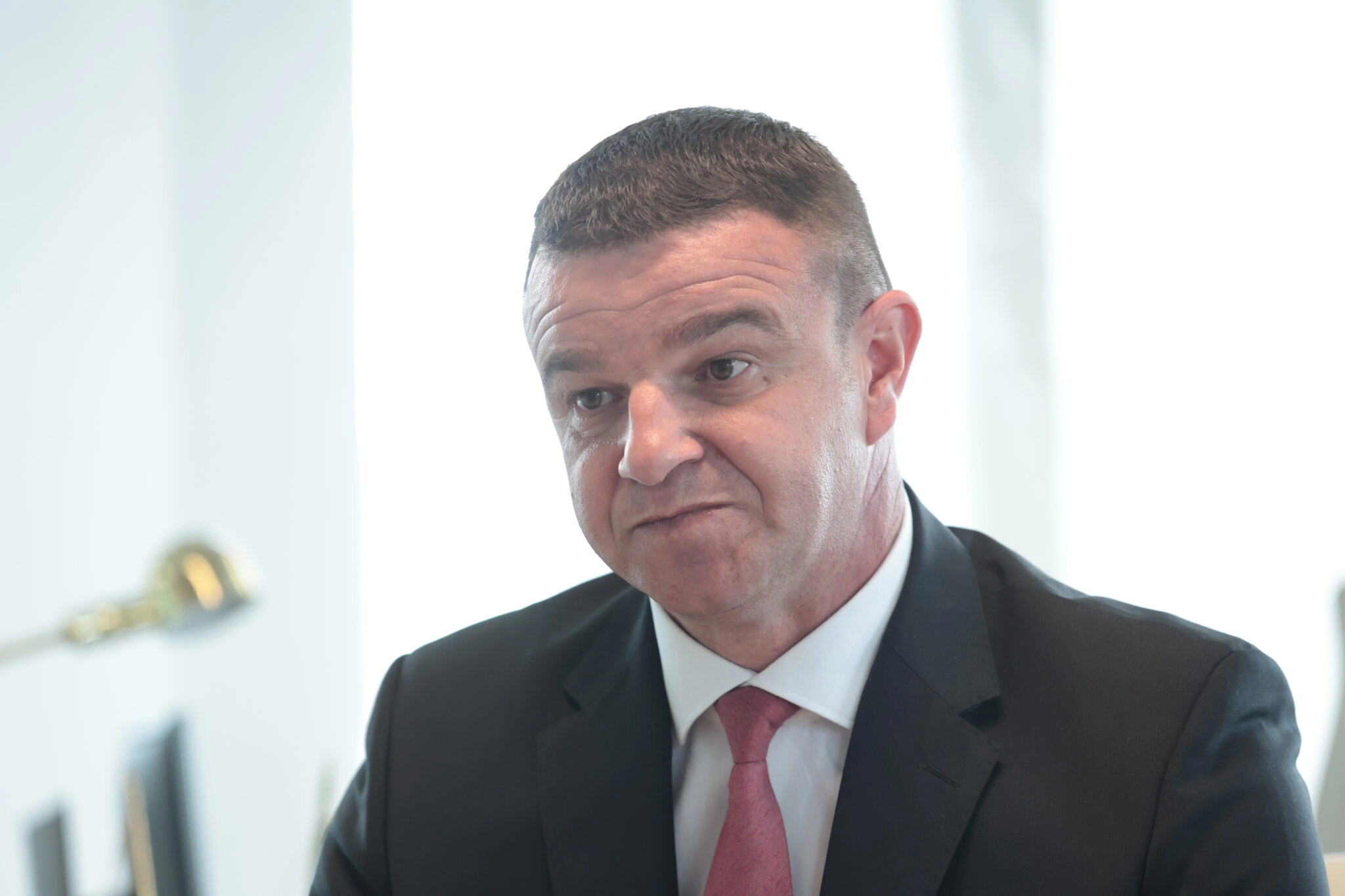 Cijene električne energije od 1. kolovoza 'skaču' za 10 posto, Buljubašić tvrdi da ni to nije dovoljno